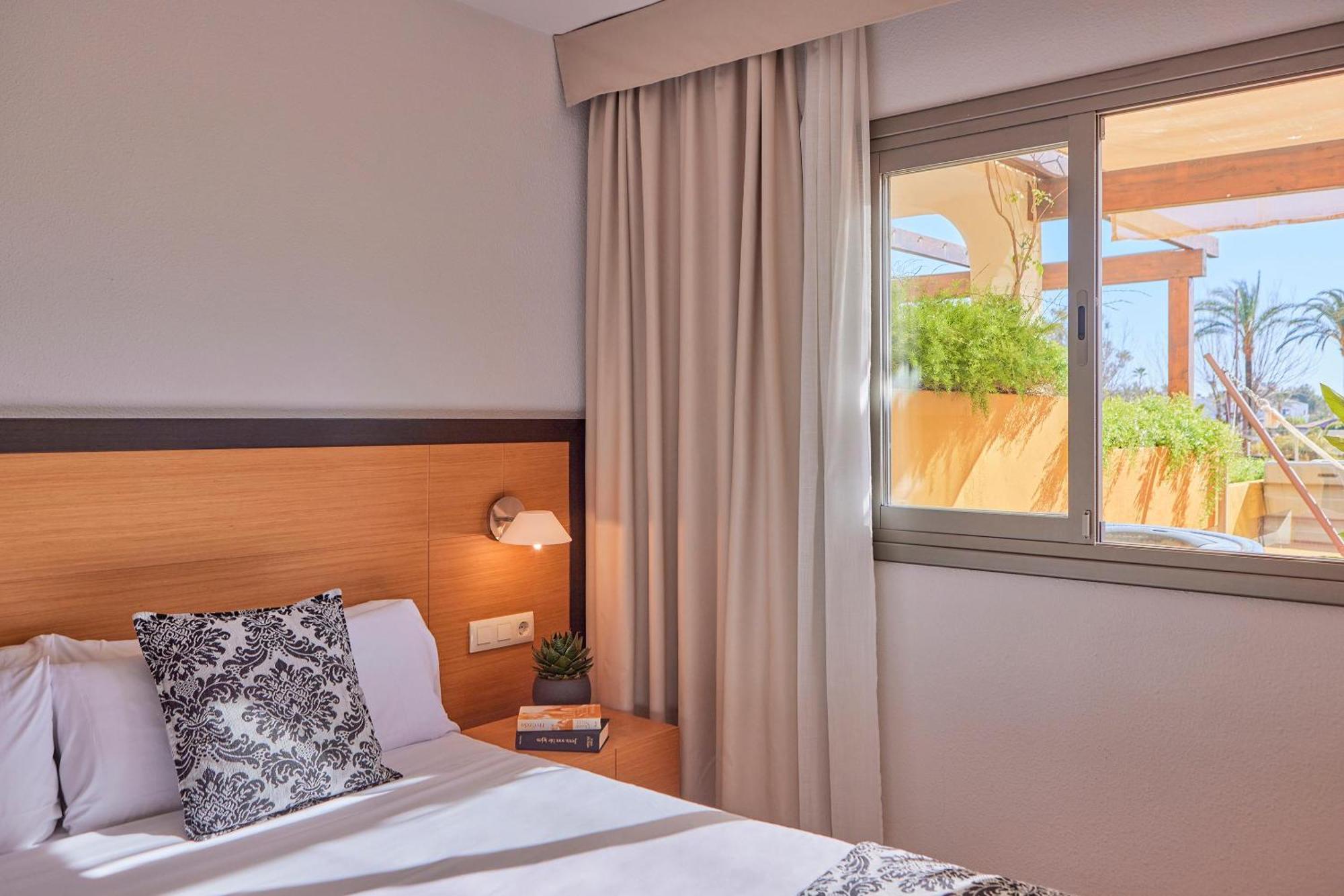 Zafiro Tropic Aparthotel Port de Alcudia  Exterior foto